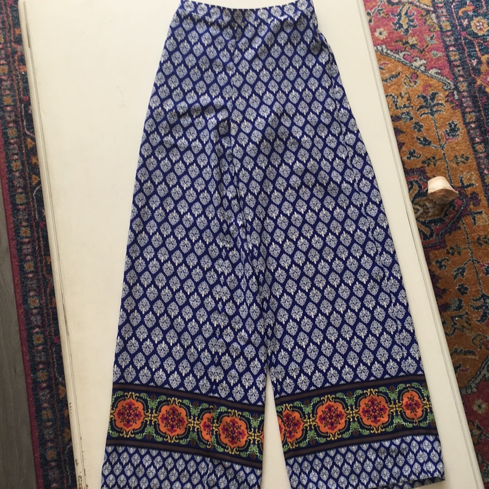 Flowy pants